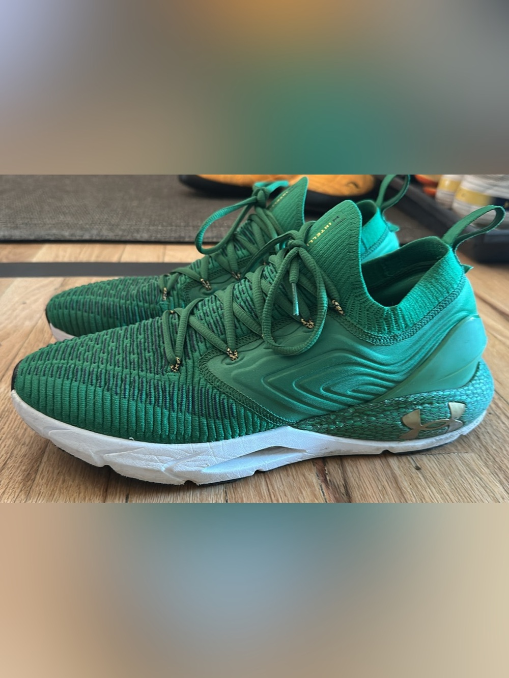 Under Armour HOVR Phantom IntelliKnit Green Running Shoes Men’s Size 13